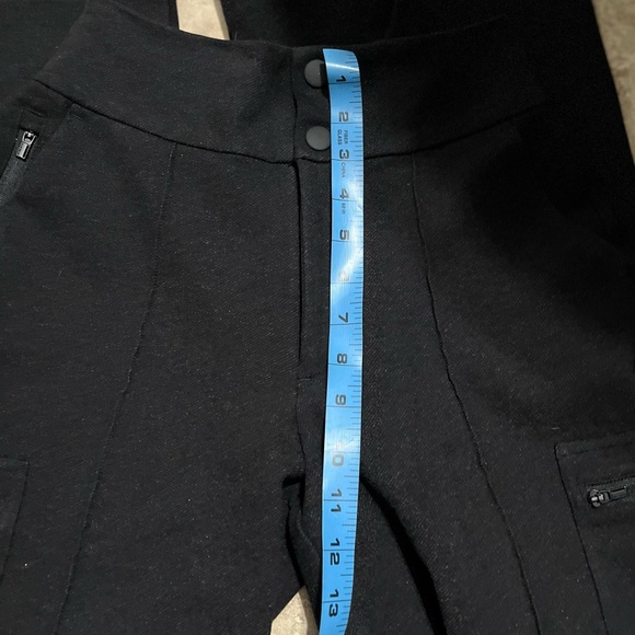 Athleta Venice Heathered Cargo Pant Black Gray Inseam 29 - Picture 7 of 8